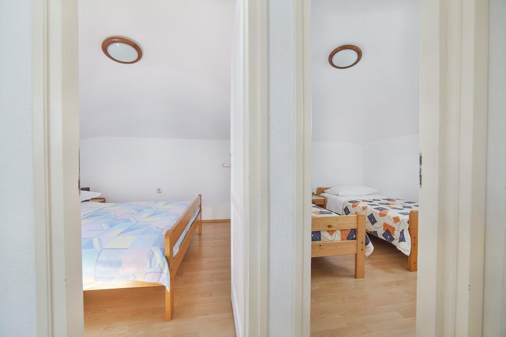 Apartments & Rooms Nada Brseč Εξωτερικό φωτογραφία
