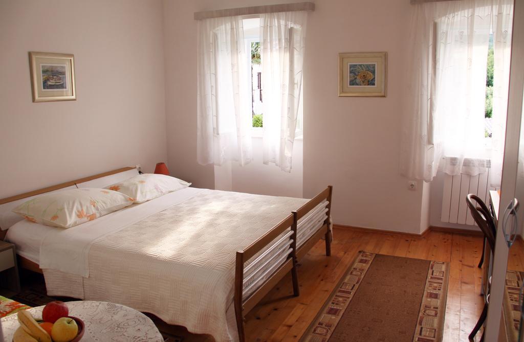 Apartments & Rooms Nada Brseč Εξωτερικό φωτογραφία